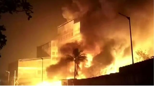 Fire Accident in Delhi Factory – 4 Dead