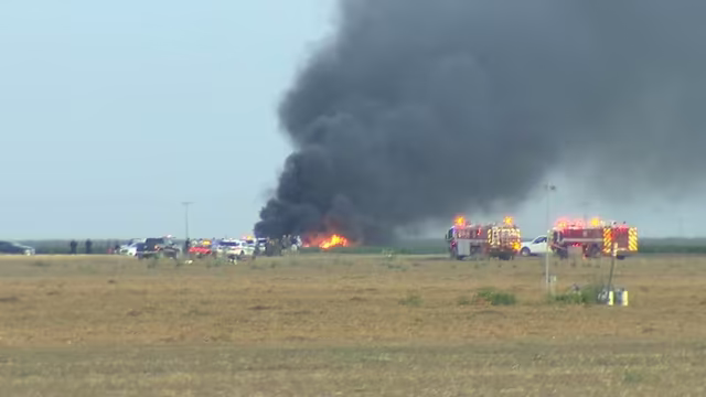  F-35 Fighter Jet Crashes in California..!