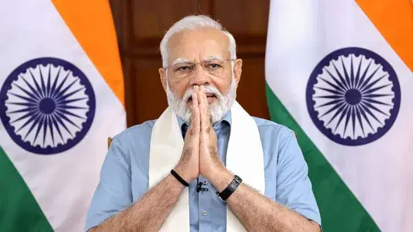 ಪ್ರಧಾನಿ ನರೇಂದ್ರ ಮೋದಿ ವಾರಣಾಸಿಗೆ ಬೇಟಿ ..!