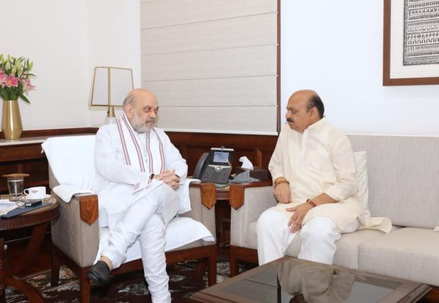 ಬೊಮ್ಮಾಯಿ ಮತ್ತು ಕೇಂದ್ರ ಸಚಿವ ಅಮಿತ್‌ ಶಾ ಭೇಟಿ: ಹೈವೋಲ್ಟೇಜ್‌ ಮೀಟಿಂಗ್‌: ರಾಜ್ಯಾಧ್ಯಕ್ಷರ ಬದಲಾವಣೆ.?