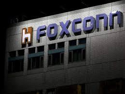 China’s covert move disrupts iPhone production in India: Foxconn recalls over 300 Chinese engineers!