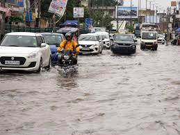 ದೆಹಲಿಯಲ್ಲಿ ರಕ್ಷಾಬಂಧನದಂದು ಭಾರೀ ಮಳೆ: ಜಲಾವೃತದಿಂದ ಸಂಚಾರಕ್ಕೆ ತೊಂದರೆ..!