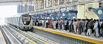  Yellow Line Metro Fines Cause Commuter Woes: ₹50 Penalty for Waiting Over 20 Minutes!