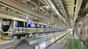 Good news for metro commuters: The Yellow Line metro services will start from 5 AM tomorrow..!