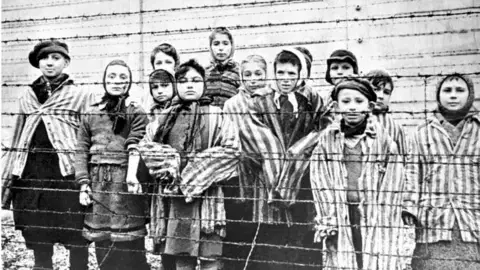 January 27 – International Holocaust Remembrance Day