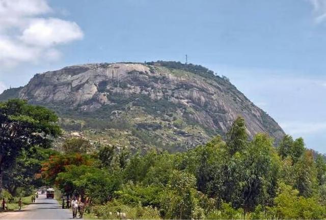 Cabinet Meeting at Nandi Giri Dham: Tourist Entry Restricted