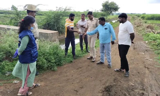 ಕೊಲೆ ಕೇಸ್‌ಗೆ ದೊಡ್ಡ ಸುಳಿವು ಕೊಟ್ಟ ಪೊಲೀಸ್ ಅಧಿಕಾರಿಯ ಹೆಂಡತಿ.! ಬಗೆಹರಿದ ಪ್ರಕರಣ..